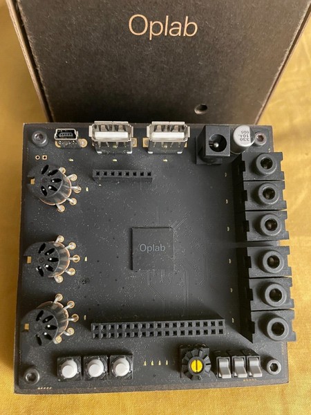 Original OP-LAB de Teenage Engineering (OP-1)