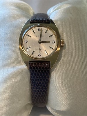 Stunning Late 1960s Ladies Zenith 18k Gold Plated 17 Jewel Manual