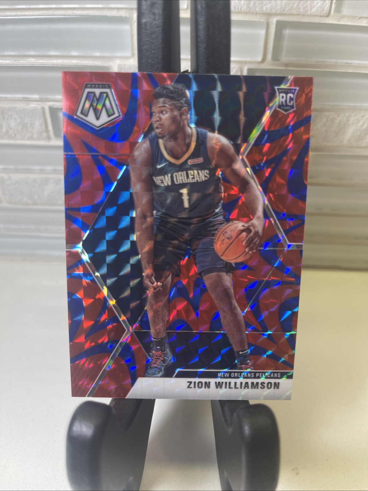 2019-20 Panini Mosaic - Rookies Zion Williamson #209 Reactive Blue Prizm (RC)