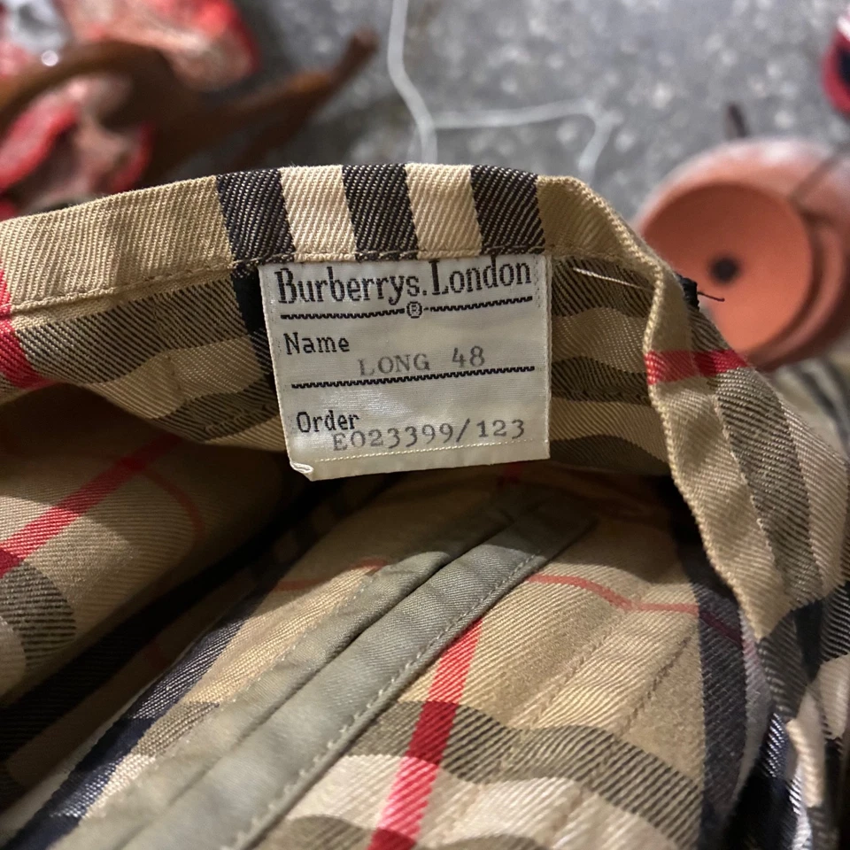 Burberry Kensington, foto 3 di 3