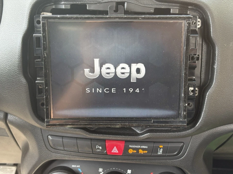 AUTORADIO TOUCH 8.4," RADIO JEEP RENEGADE - CON CODICE DI SBLOCCO E CORNICE - Immagine 4 di 4