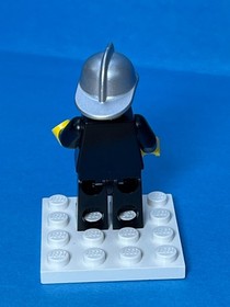 LEGO City Fire #7944 - Hovercraft Pilot - cty0087 - Light Scratches/No Cracks