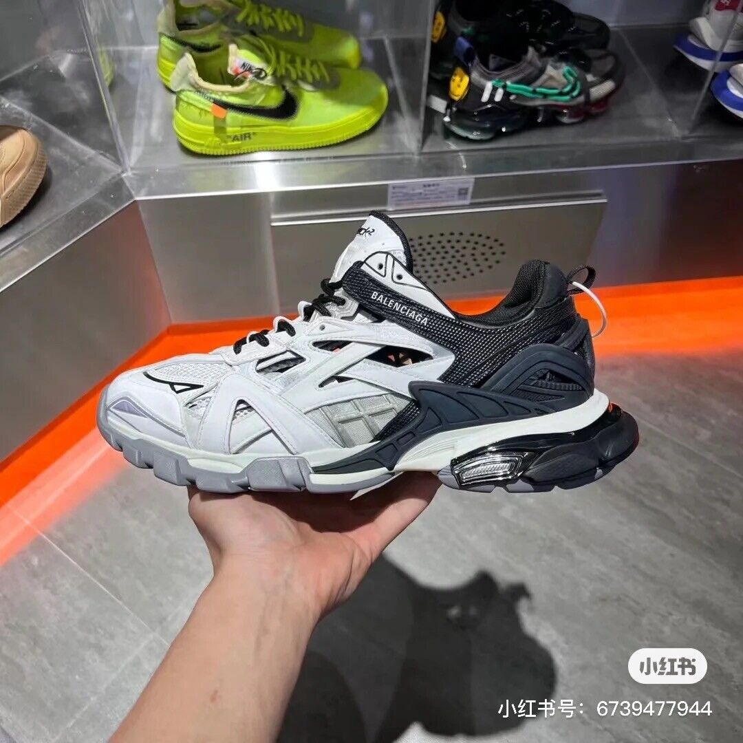 Size 8- Balenciaga Track.2 Trainer Black White | eBay Size 8- Balenciaga Track.2 Trainer Black White | eBay