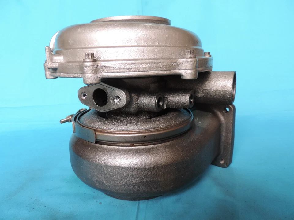 Cargador turbo Chevy C6500 Kodiak GMC C6500 C7500 Topkick OEM Garrett GT3788LVA Foto 3 de 4