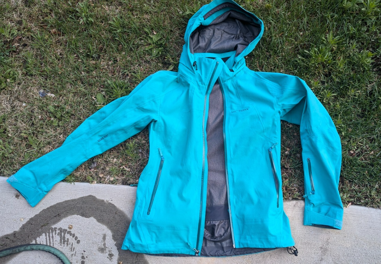 ARC'TERYX Giacca Shell GoreTex Arcteryx Recco Beta AR donna taglia M