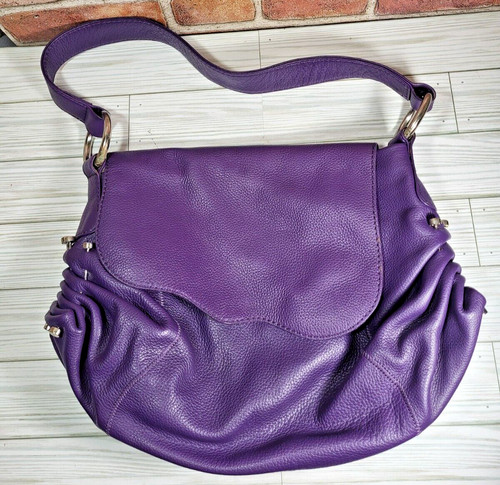 CHI BY FALCHI NEW LEATHER 2 pc PURSE HANDBAG +CHI COSMETIC PURPLE
