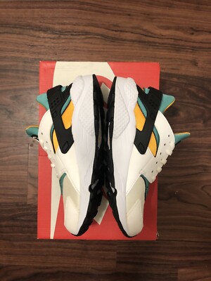 nike air huarache white turquoise gold