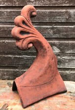 Swan Neck decorative roof finial 90° angled decorative ridge tile stone ornament