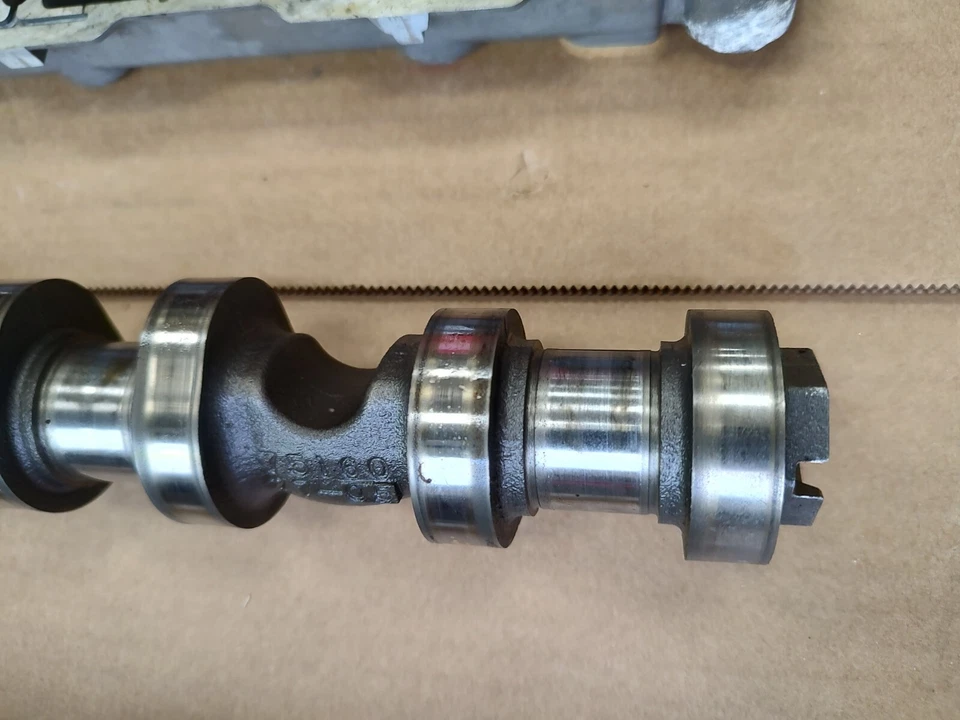 Árbol de levas BMW serie 5 E60 523i 525i 530i F10 F11 N53 entrada 7516027 755091305 Foto 3 de 4