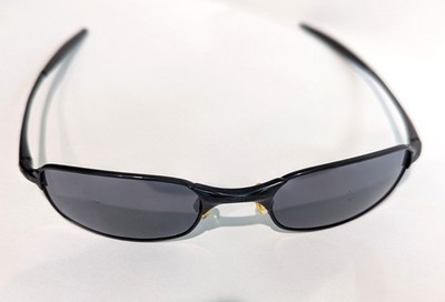Oakley Vintage Square Wire 2.0 Dark Frame / Black Iridium Lens