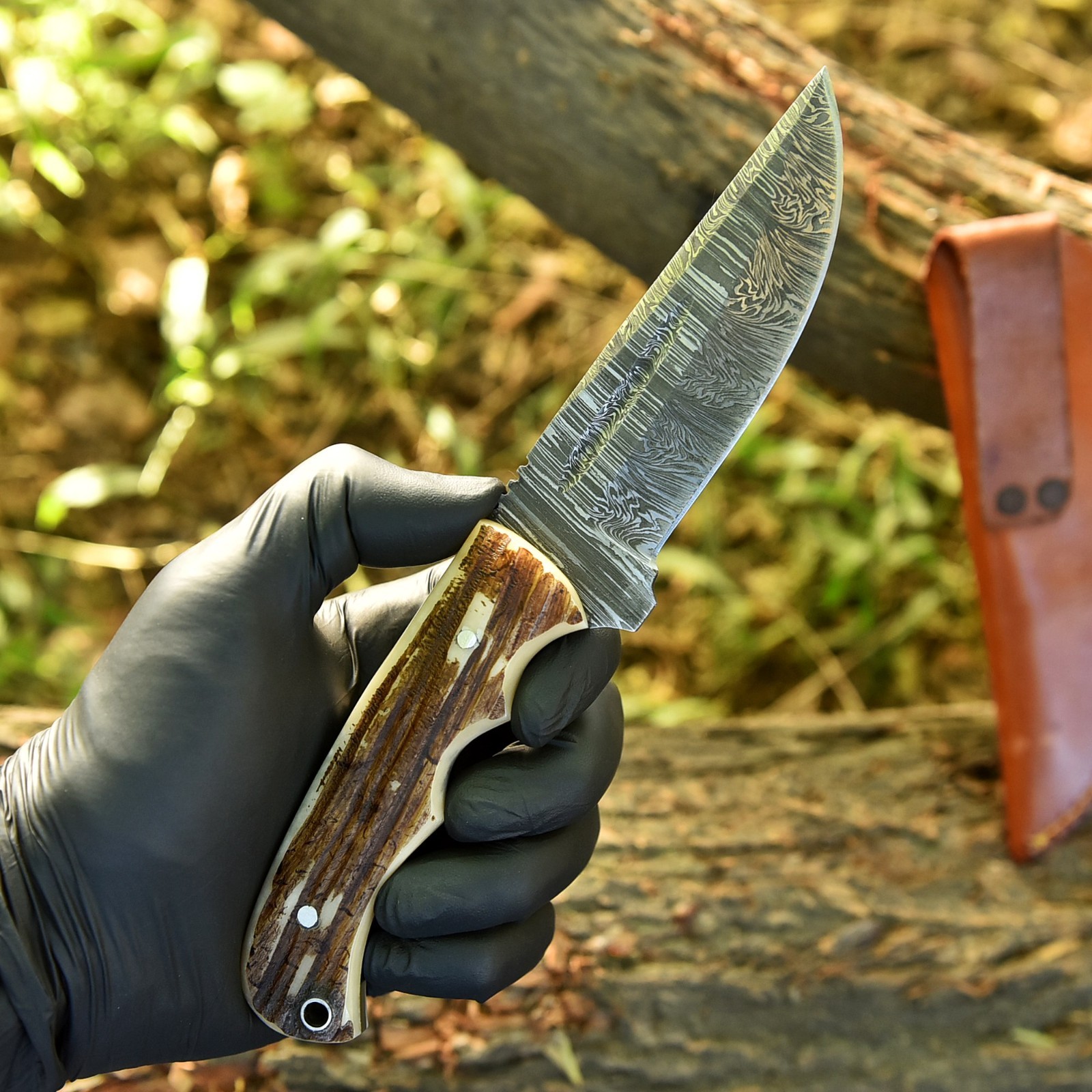 Damascus Steel Blade Custom Antler Handle Handmade Full Tang Hunting Knife