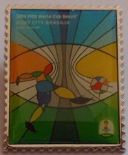 Fußball WM 2014 Brasilia Offizieller Host City Pin Anstecker Brazil Plakat FP118