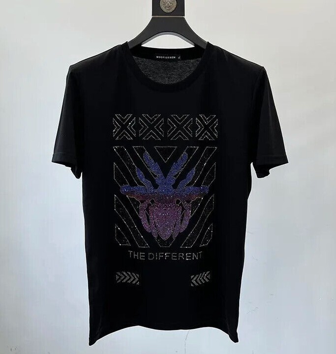 関送込 DND4DES Diamond Star Contrast T-Shirt Skinny Stars Diamanté T-Shirt by Zadig & Voltaire at THE MILE