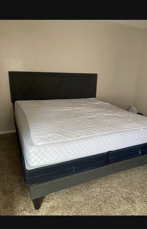 特大号床套装状况良好,只有几个月,移动需要消失!! — 第 2/3 张图片