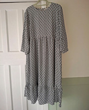 Glamorous Bloom Daisy Floral Smock Midi Maternity Dress - Fits UK 18-20