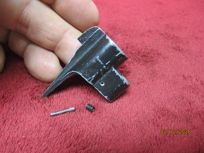 Revelation/Western Auto Mod. 120, 22LR, 1974 ,, PART:  Front Sight Assembly