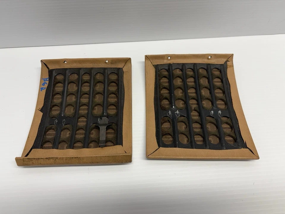 Mercedes 560SL Dash speaker cover Palomino Set 350SL 450SL 380SL 560SL R107 OEM - Image 4 of 4