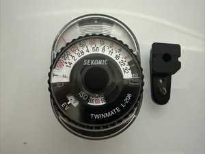 Sekonic L-208 Twin Mate Analog Incident and Reflected exposure Light  meter