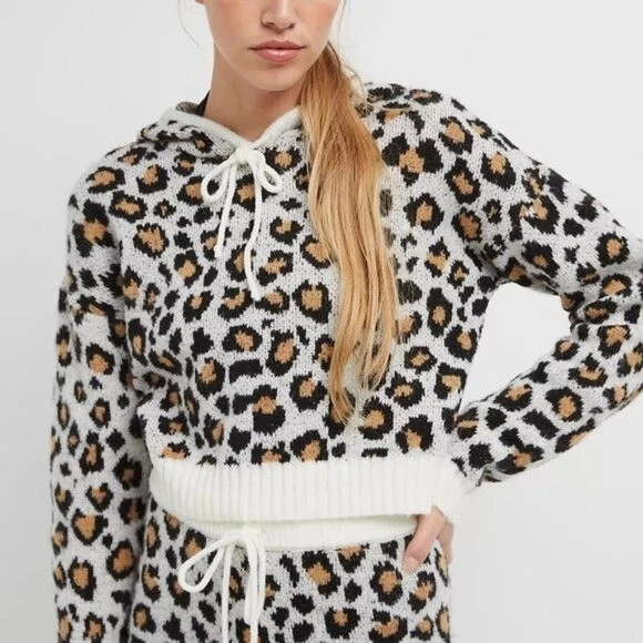 Saturday Sunday Anthropologie Cropped Leopard Sweatshirt Plus Size