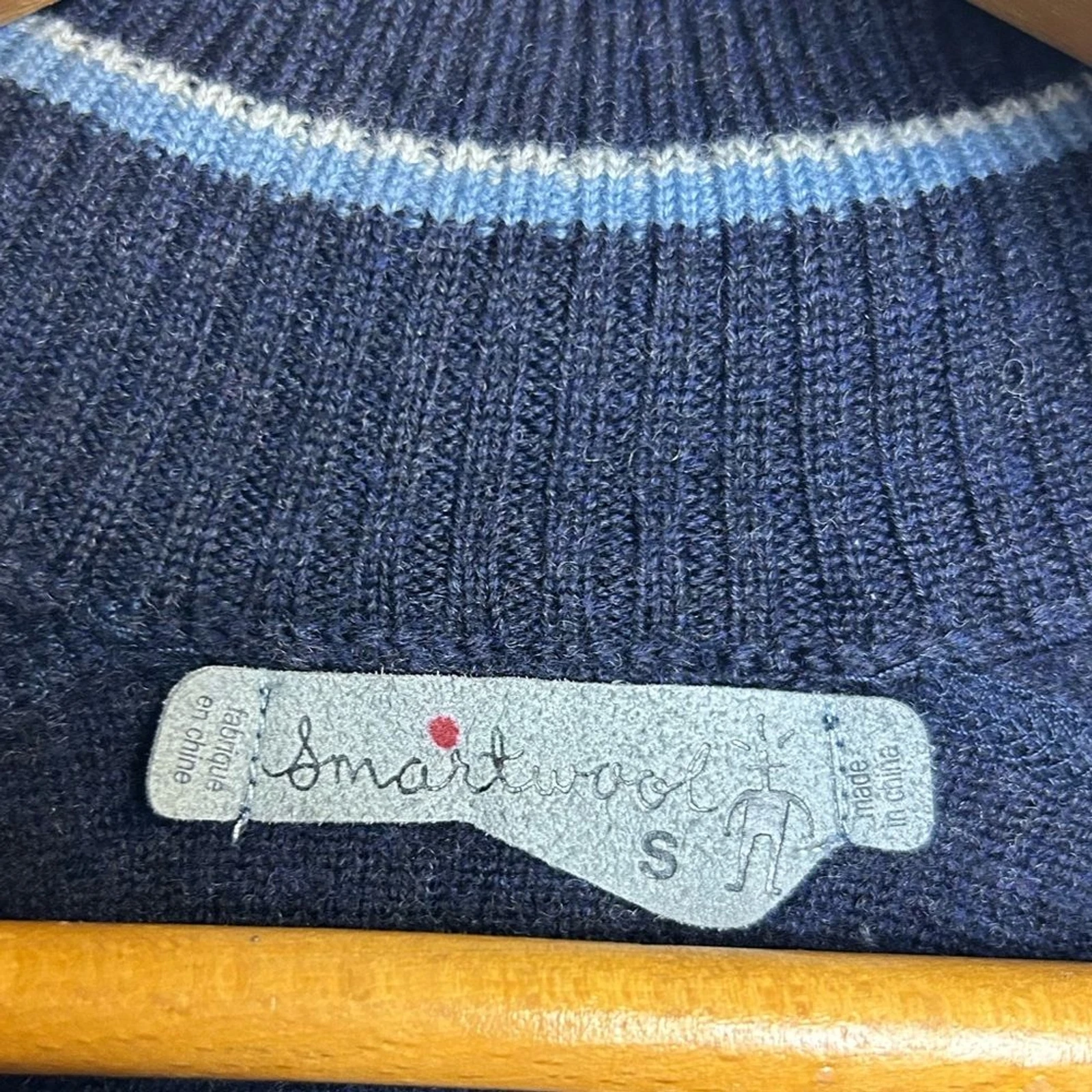 smartwool minimalist preppy sweatshirt