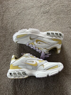 nike zoom air fire white sail