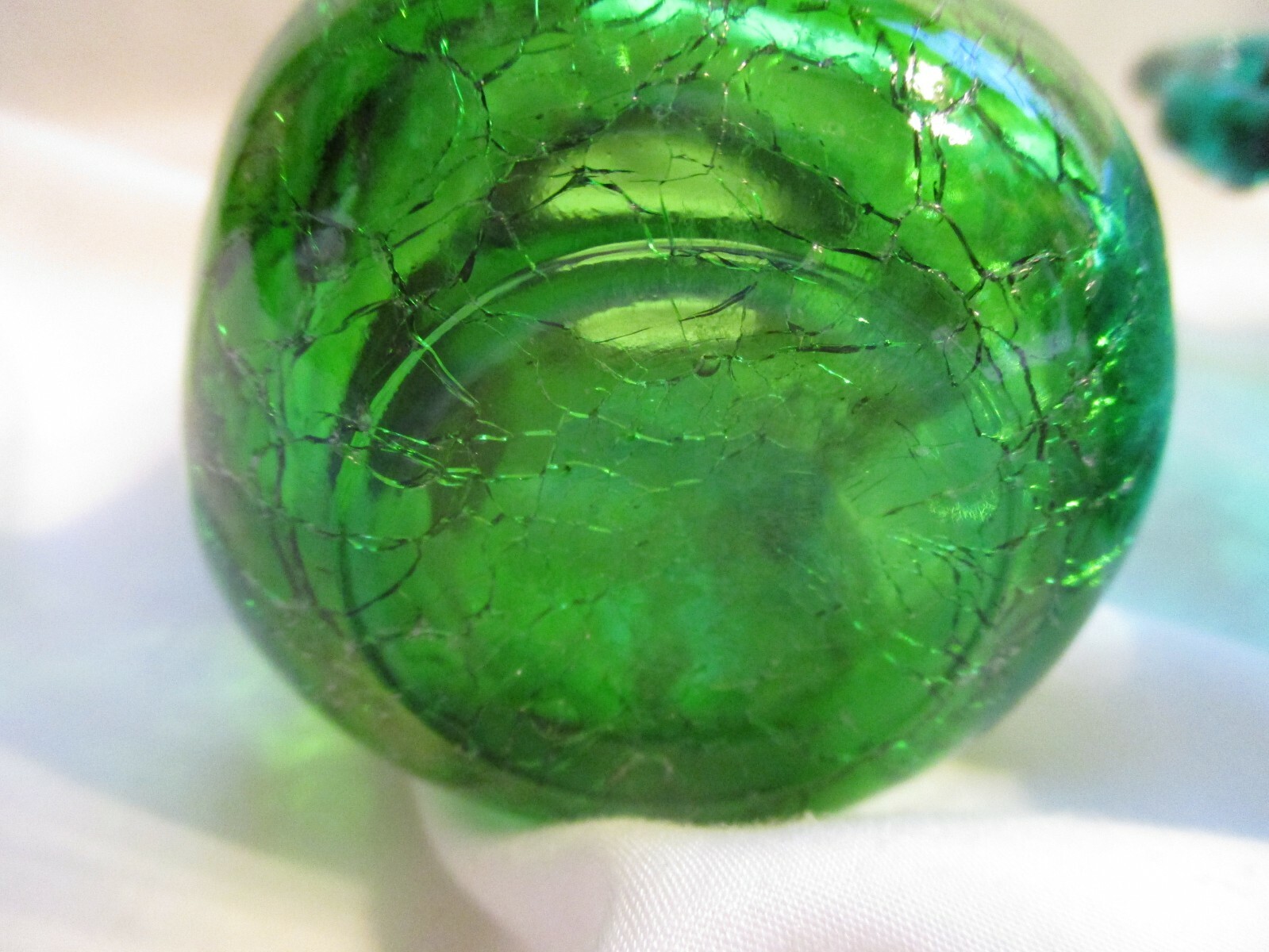 VINTAGE PAIR OF MINIATURE CRACKLE GLASS PITCHERS eBay