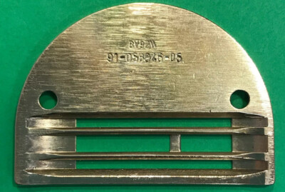 *NOS* 91-058046-05-PFAFF-THROAT PLATE-FOR SEWING MACHINES-FREE SHIPPING*