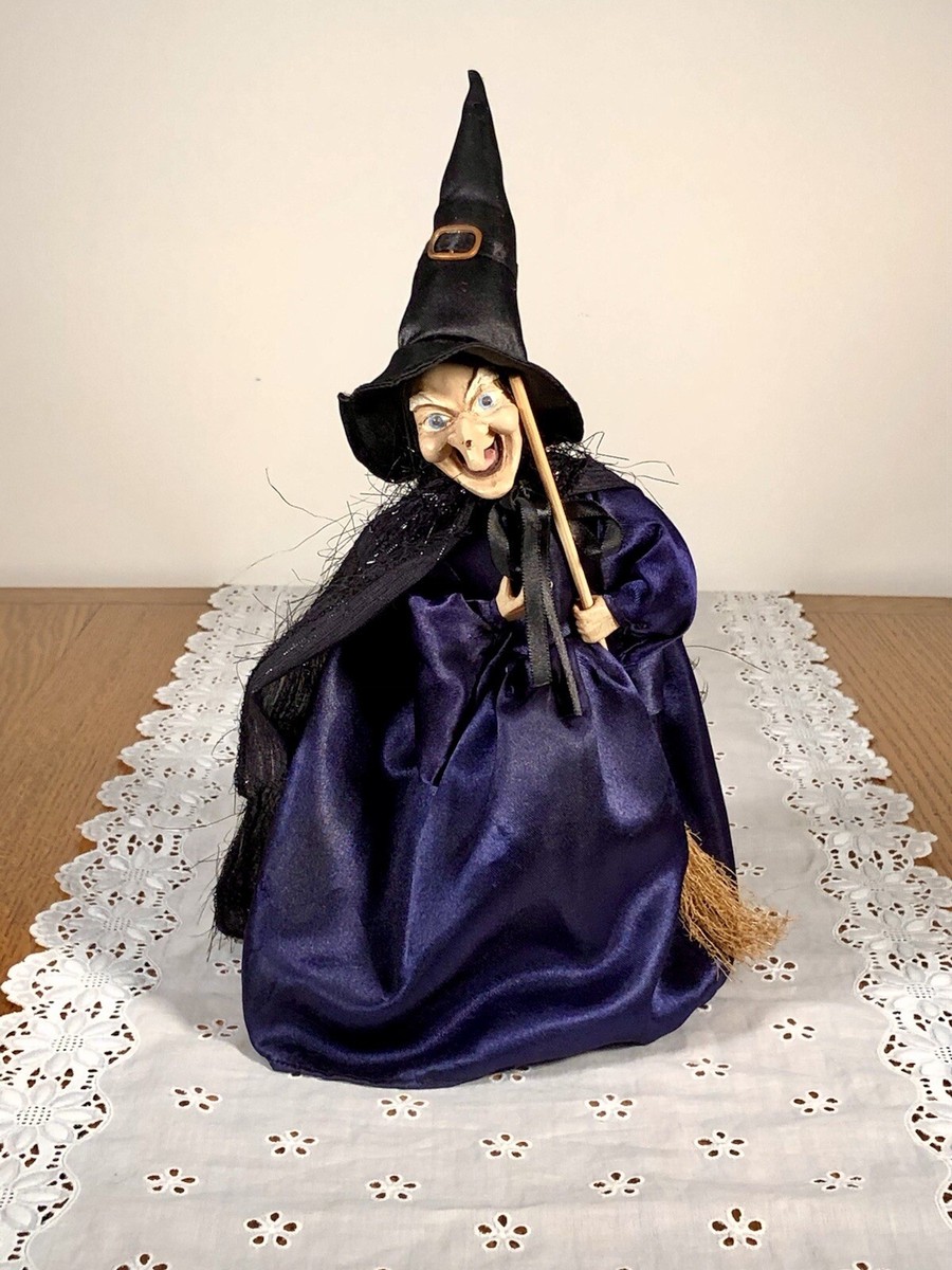 Vintage GANZ Witch with Sound Light And Motion Halloween Decor