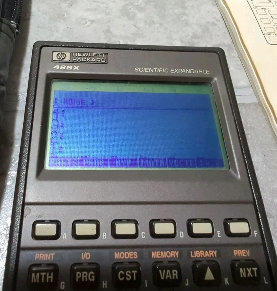 Hewlett Packard HP 48SX Graphing Calculator /w Case + Guide - Image 3 of 4