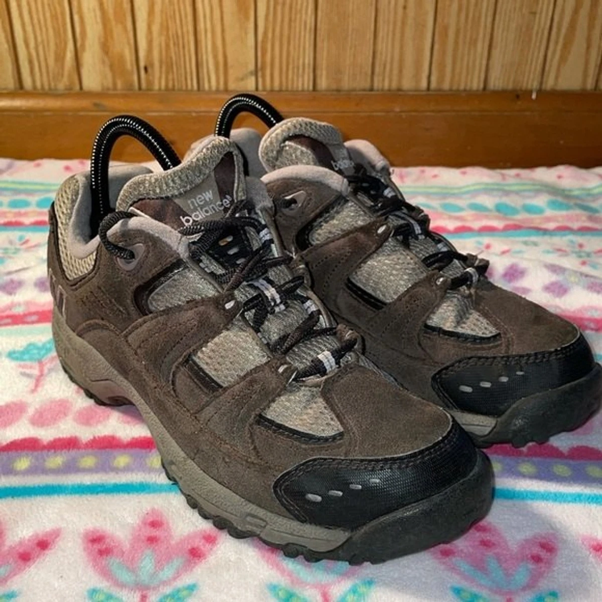 New Balance 605 Hiking Women Size 8.5 Youth 6.5 7 Brown Light