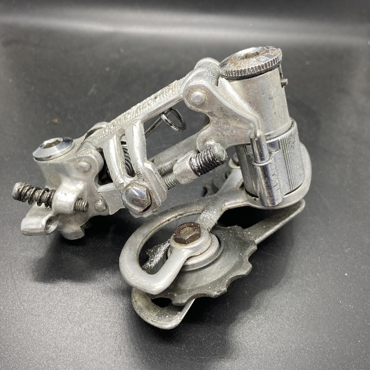 パーツ campagnolo NUOVO RECORD PATENT-73 RD Campagnolo Nuovo Record rear derailleur patent 73 Good fuctional