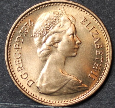 Great Britain 1/2 New Penny, 1974 Gem Unc~A Royal Crown~Free