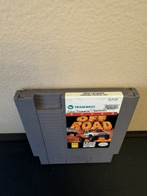 Cartucho y funda Super Off Road NES (1985), probado y aut&eacute;ntico diversi&oacute;n de carreras