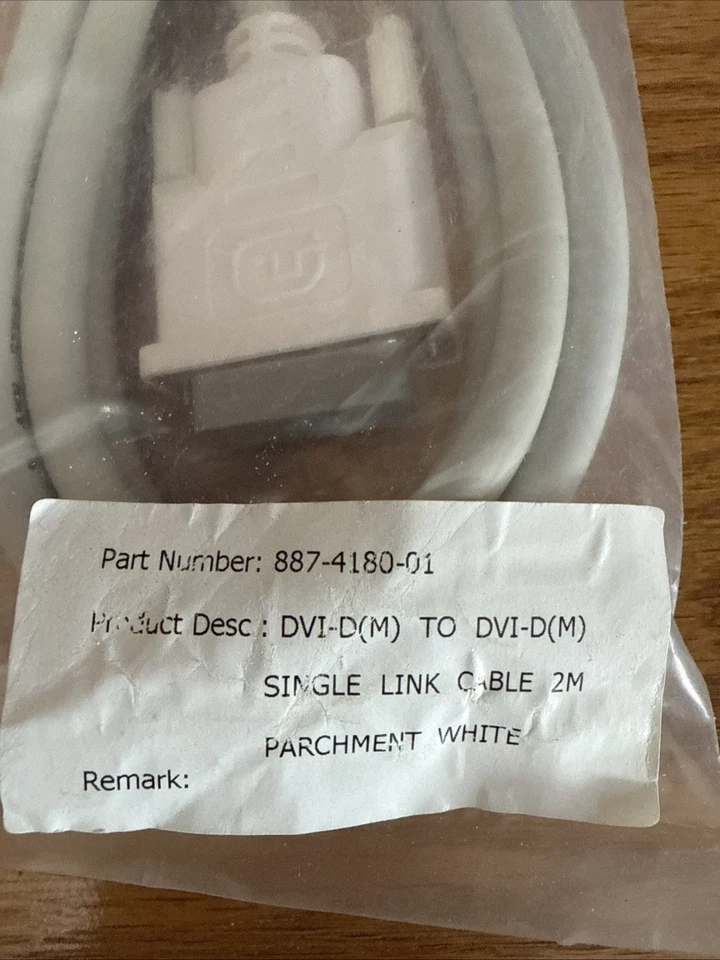 CABLE DE ENLACE ÚNICO MOLEX 887-4180-01 DVI-D (M) A DVI-D (M) 2M Nuevo, Blanco Foto 2 de 3