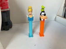 disney pez Dispensers goofy and Cinderella