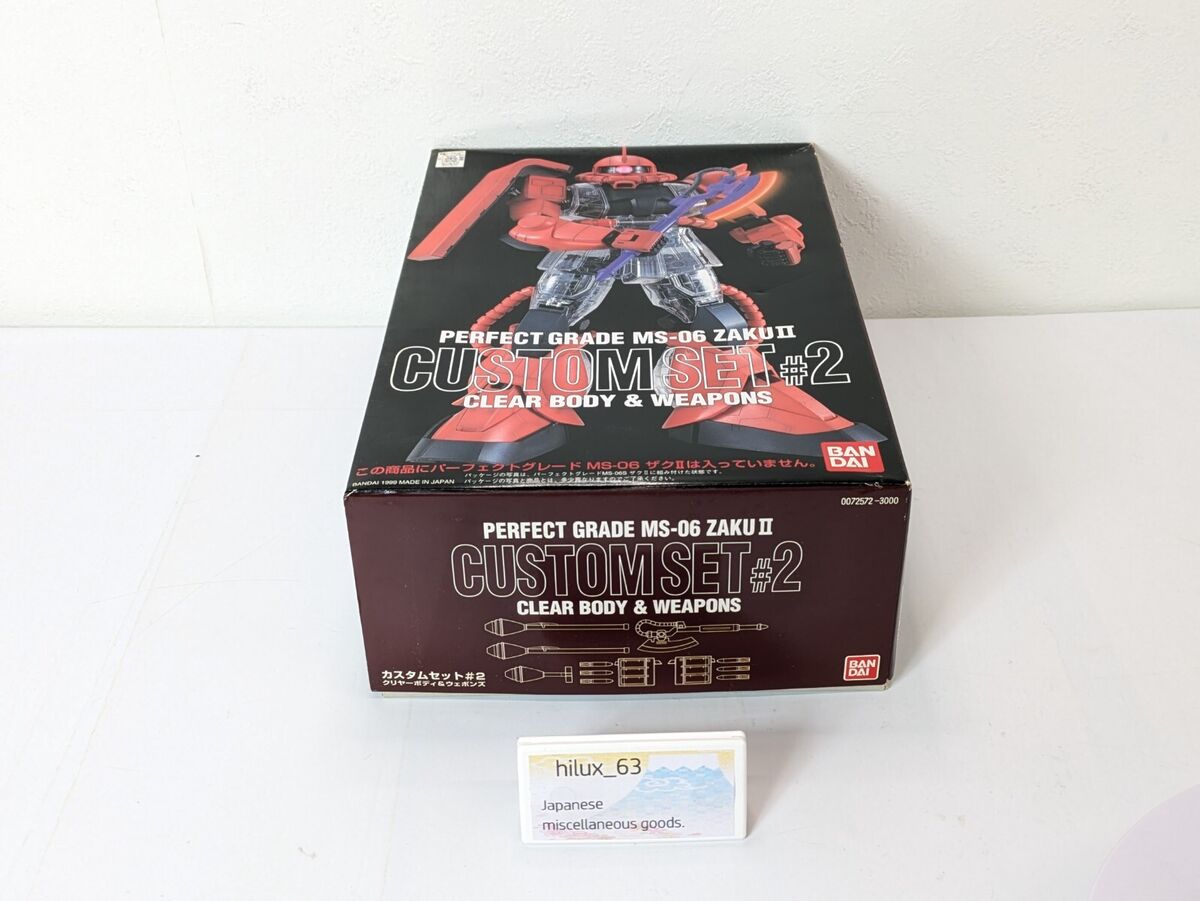 BANDAI PG MS-06 ZAKU II CUSTOM SET #1#2 Clear Body & Weapons BANDAI PG MS-06 ZAKU II CUSTOM SET #1#2 Clear Body & Weapons