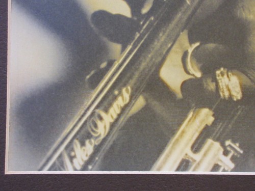 SENSATIONAL original vintage LARGE PHOTOGRAPH of MILES DAVIS PLAYING TRUMPET - Foto 7 di 13