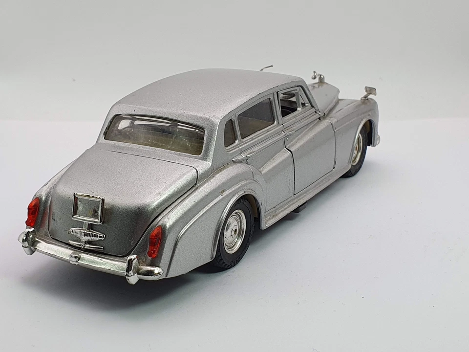 Rolls Royce Silver Cloud Polistil 1/30 - Immagine 3 di 4