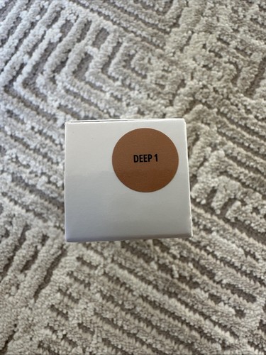 Mac Strobe Dewy Skin Tint Deep1 - Picture 2 of 3