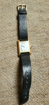 Geneva 17 Jewels 18k Electroplated Vintage Gold Womens Watch Rare Needs Battery 