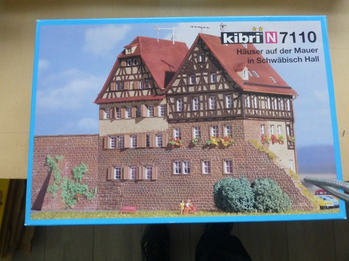 Kibri 7110 N - Casas en la pared en Schwäbisch Hall NUEVO & embalaje original | Zustand: Neu