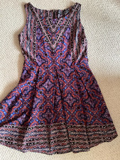 Mela loves london size 12 red and blue pattern dress
