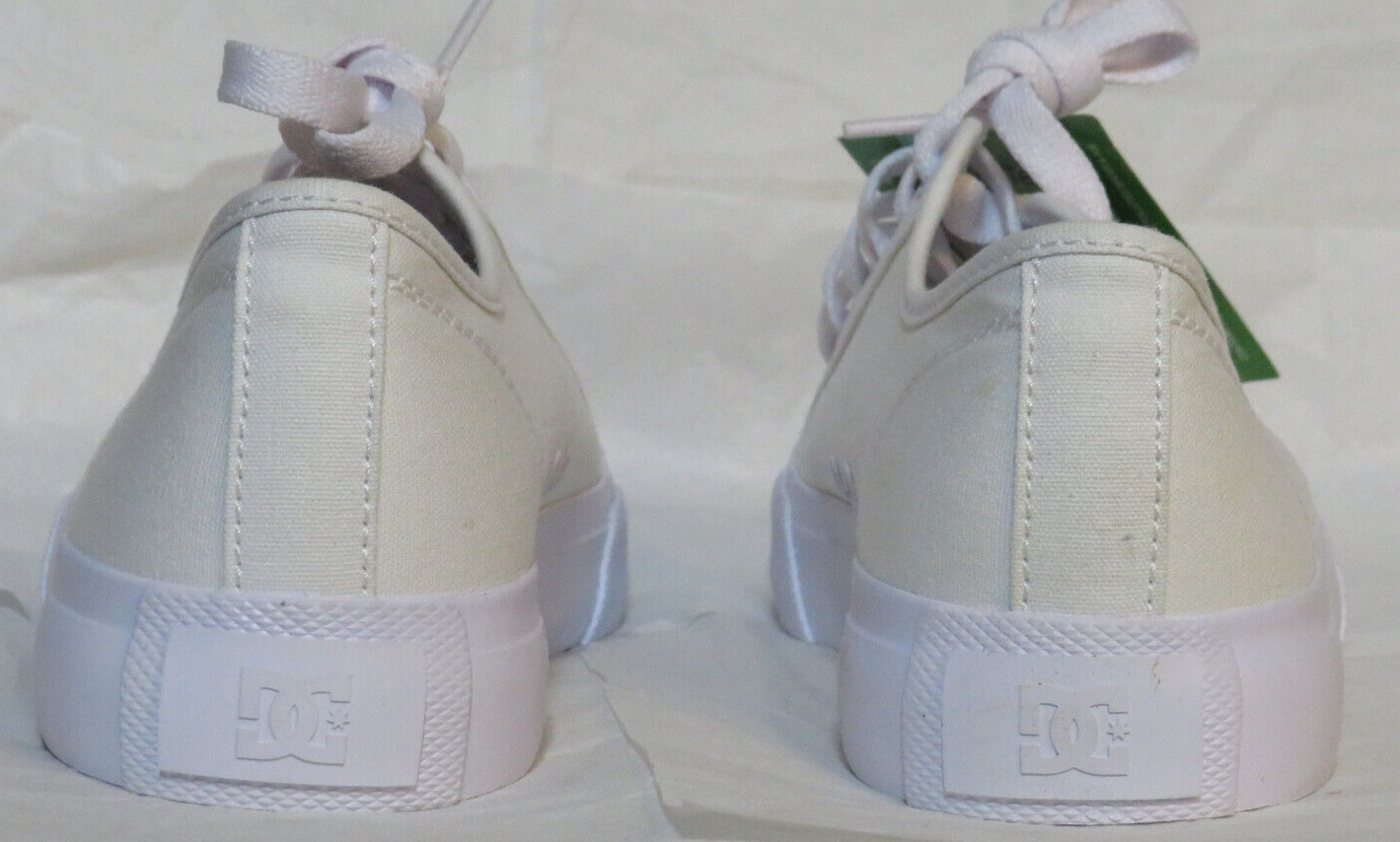 DC SHOES UNISEX SNEAKERS MANUAL WHITE CANVAS (men's 7.5) (women's 9) $59 NIB