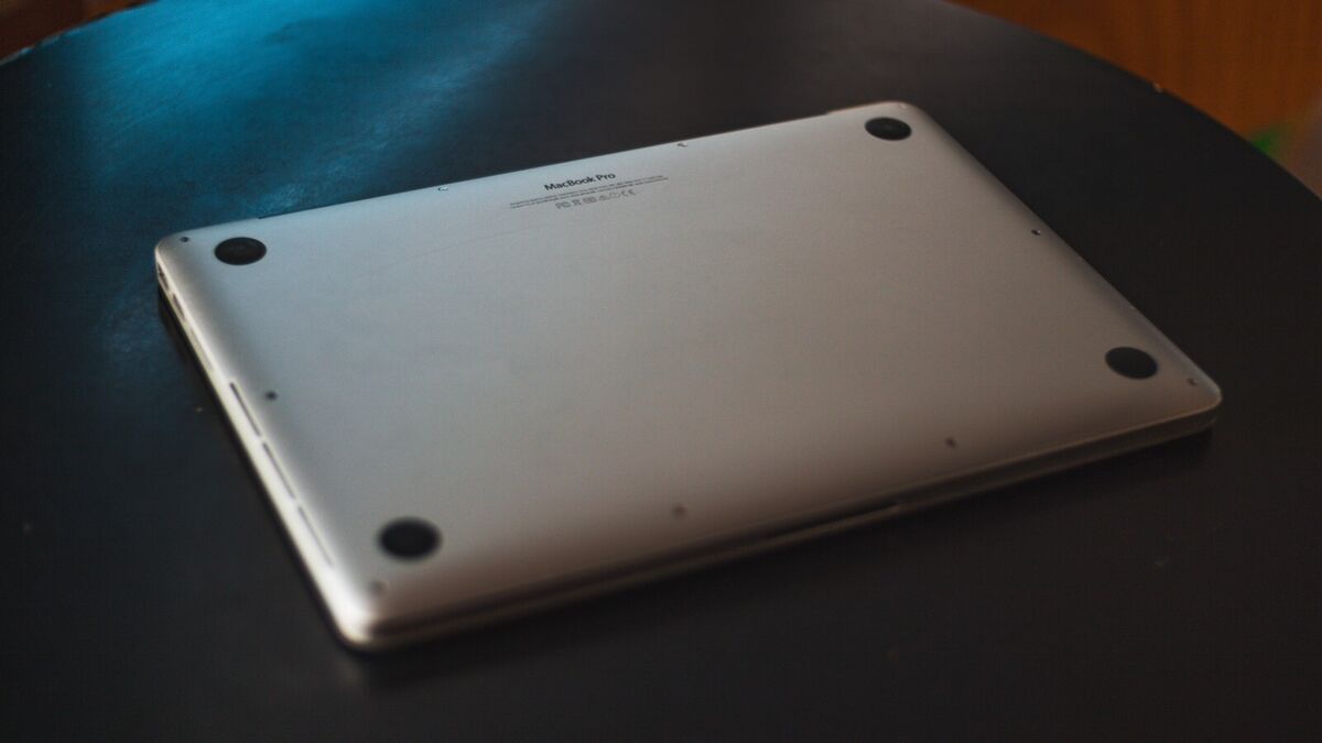 MacBook Pro 13 MacBook Pro 13