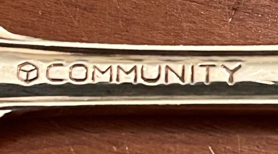 Cubiertos Oneida Heirloom Cube Community CÁSCARA PLATEADA - Elección Foto 4 de 4