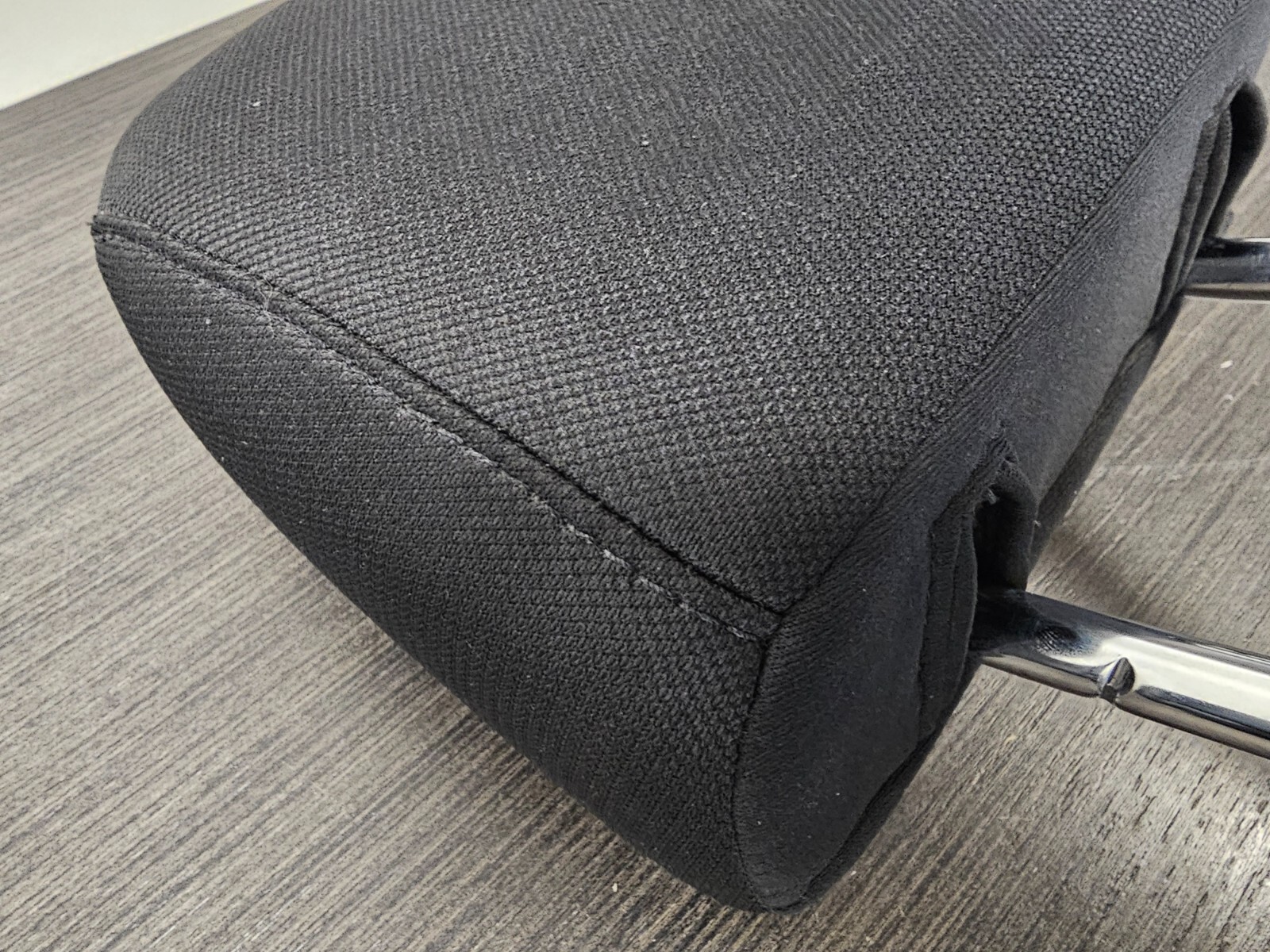 20162019 FORD EXPLORER OEM REAR BACK SEAT HEADRESTS HEAD REST BLACK