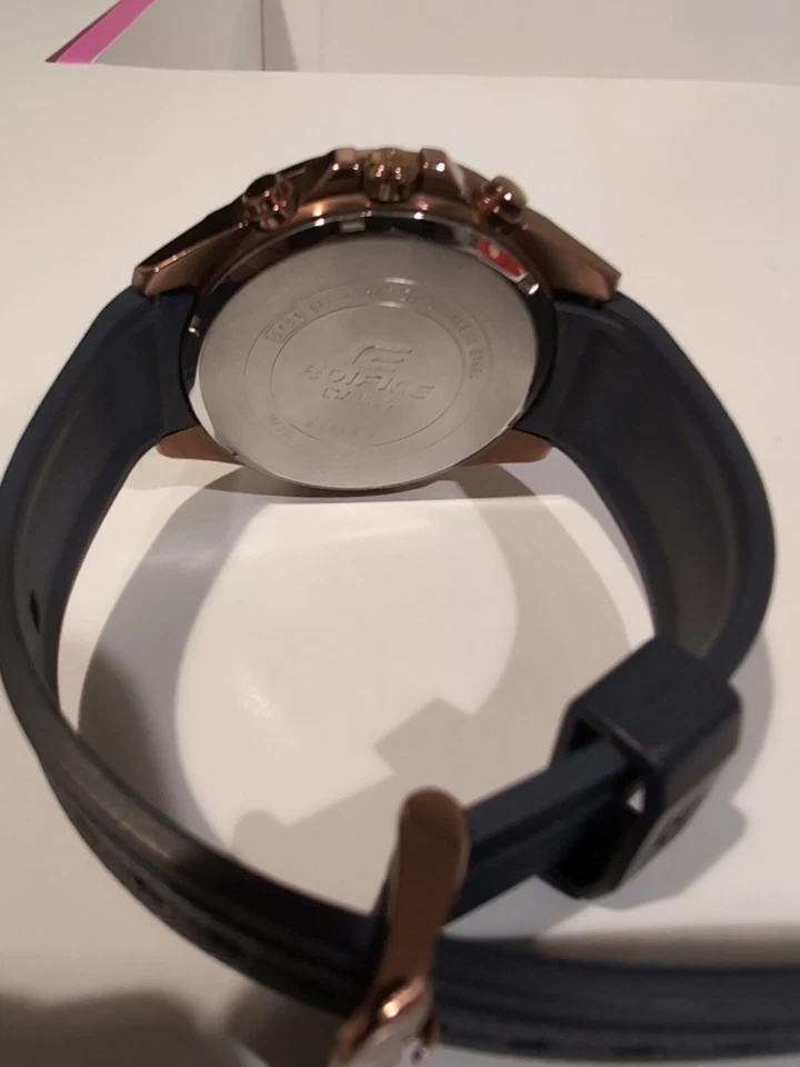 Casio Edifice W100m Foto 2 de 4