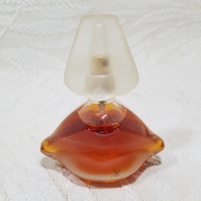 VINTAGE SALVADOR DALI LIPS AND NOSE PERFUME BOTTLE PARIS 1 oz SPRAY