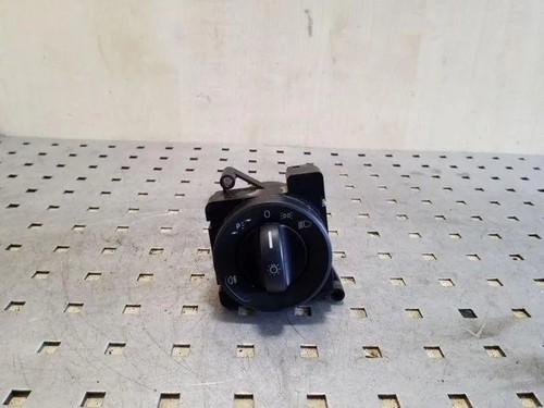 VW CRAFTER 30-50 Flatbed  2F Scheinwerferschalter 9065450504 2.5 Diesel 26075002