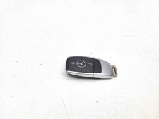MERCEDES-BENZ A KLASSE W177 3 TASTEN FERNBEDIENUNG SCHLÜSSELANHÄNGER 2020 MERCEDES-BENZ A KLASSE W177 3 TASTEN FERNBEDIENUNG SCHLÜSSELANHÄNGER 2020